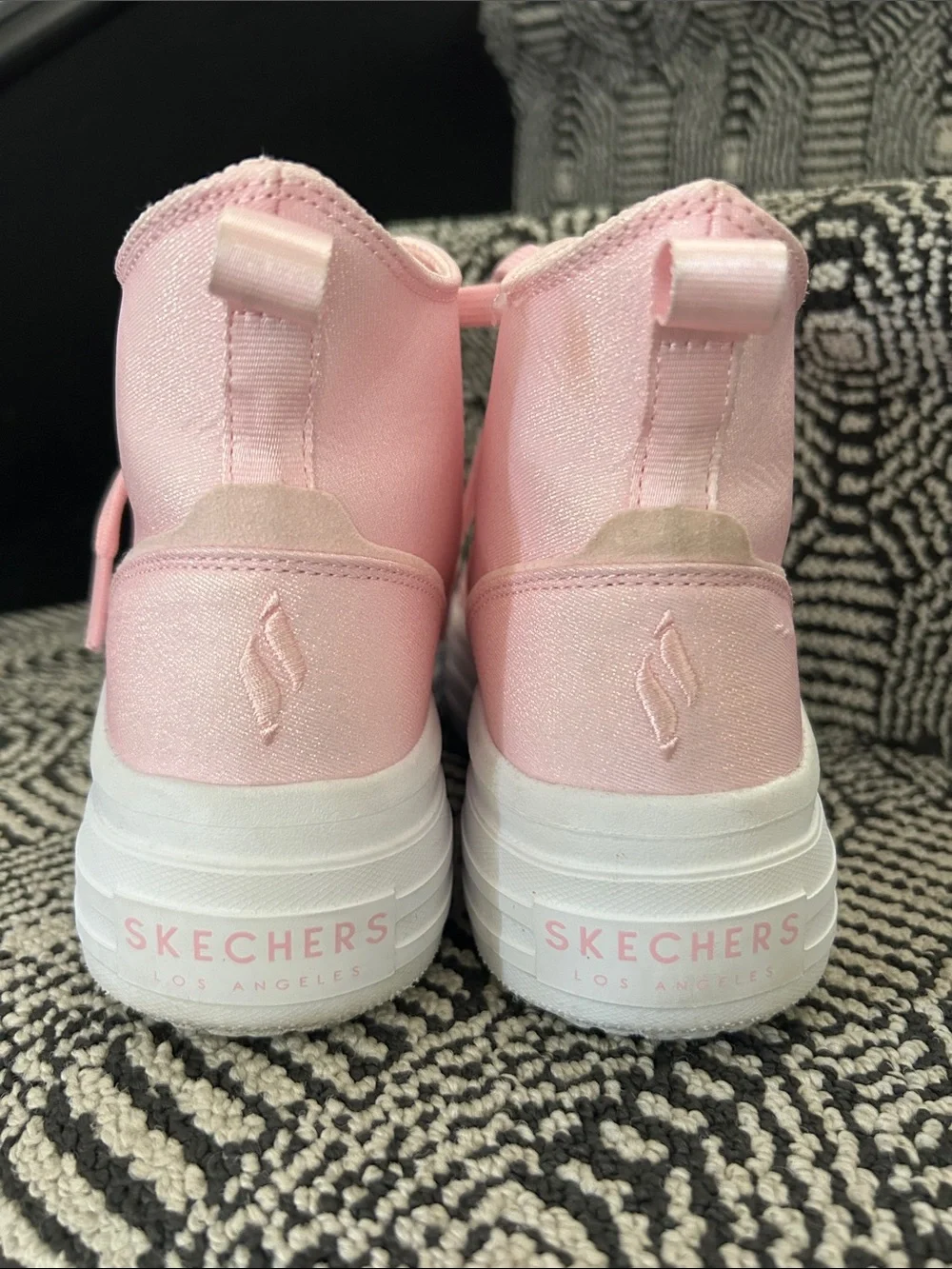 Skechers Hyperlift Hi-Top Sneaker